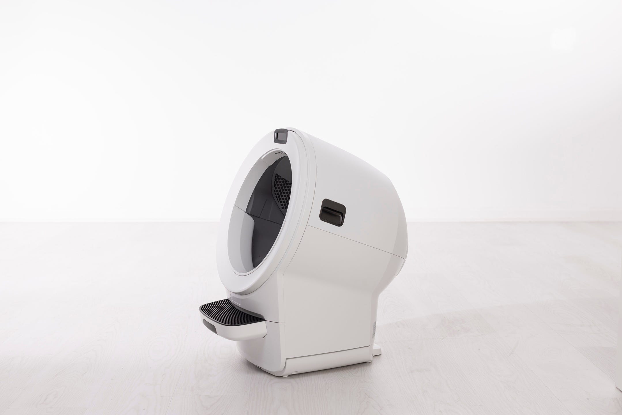 Vue latérale du Litter-Robot 5