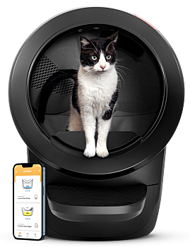 Front View of Black Litter-Robot 4