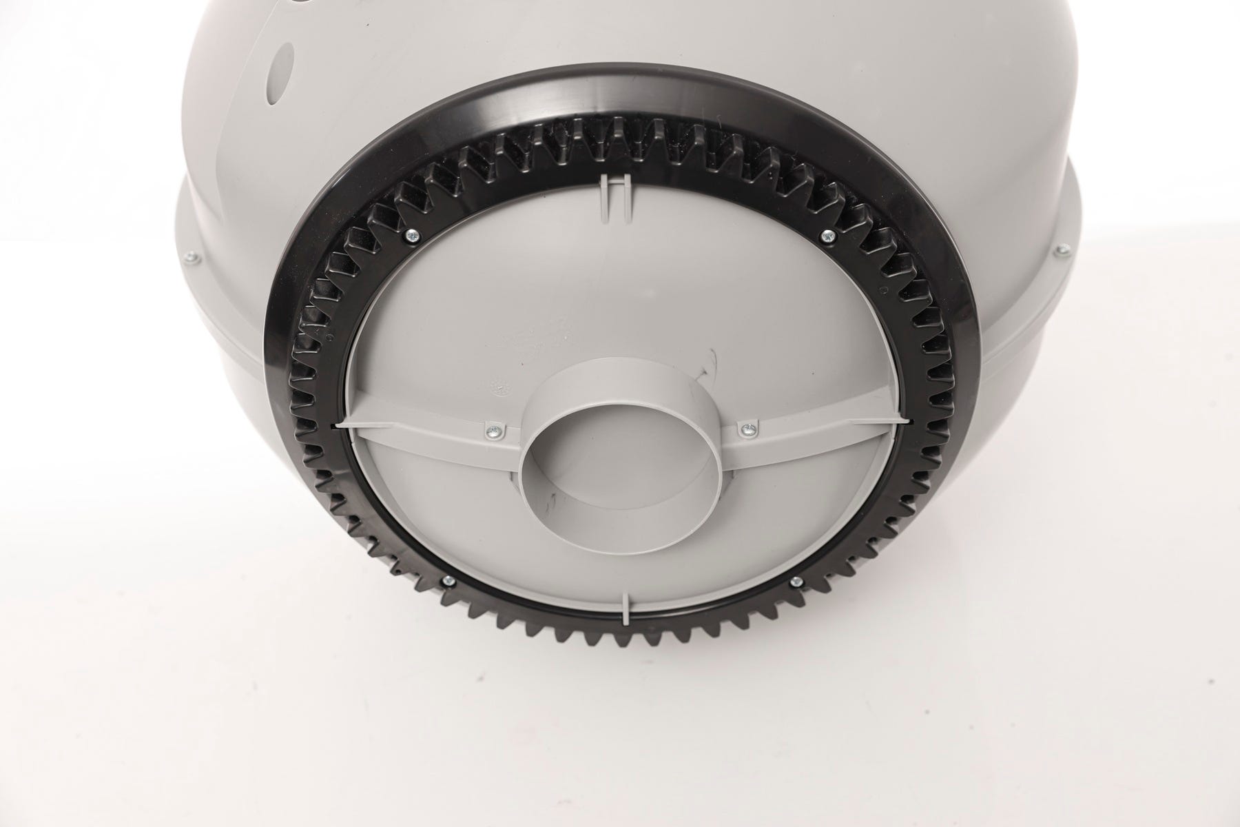Globe removed for gear track inspection