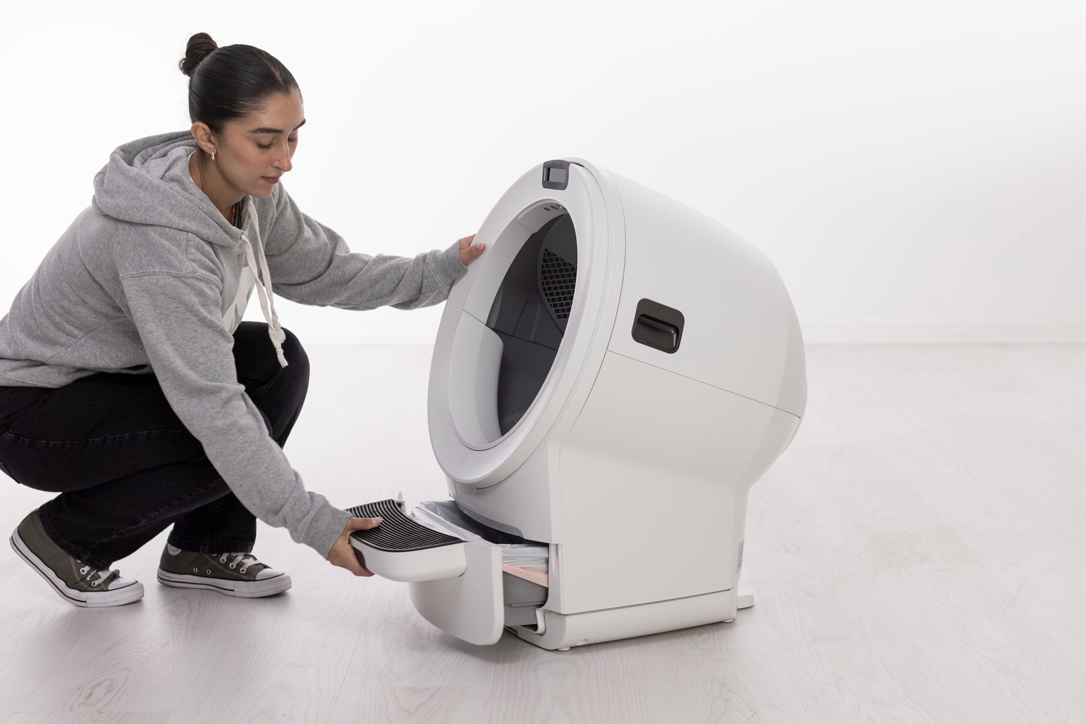 Reinserting waste drawer