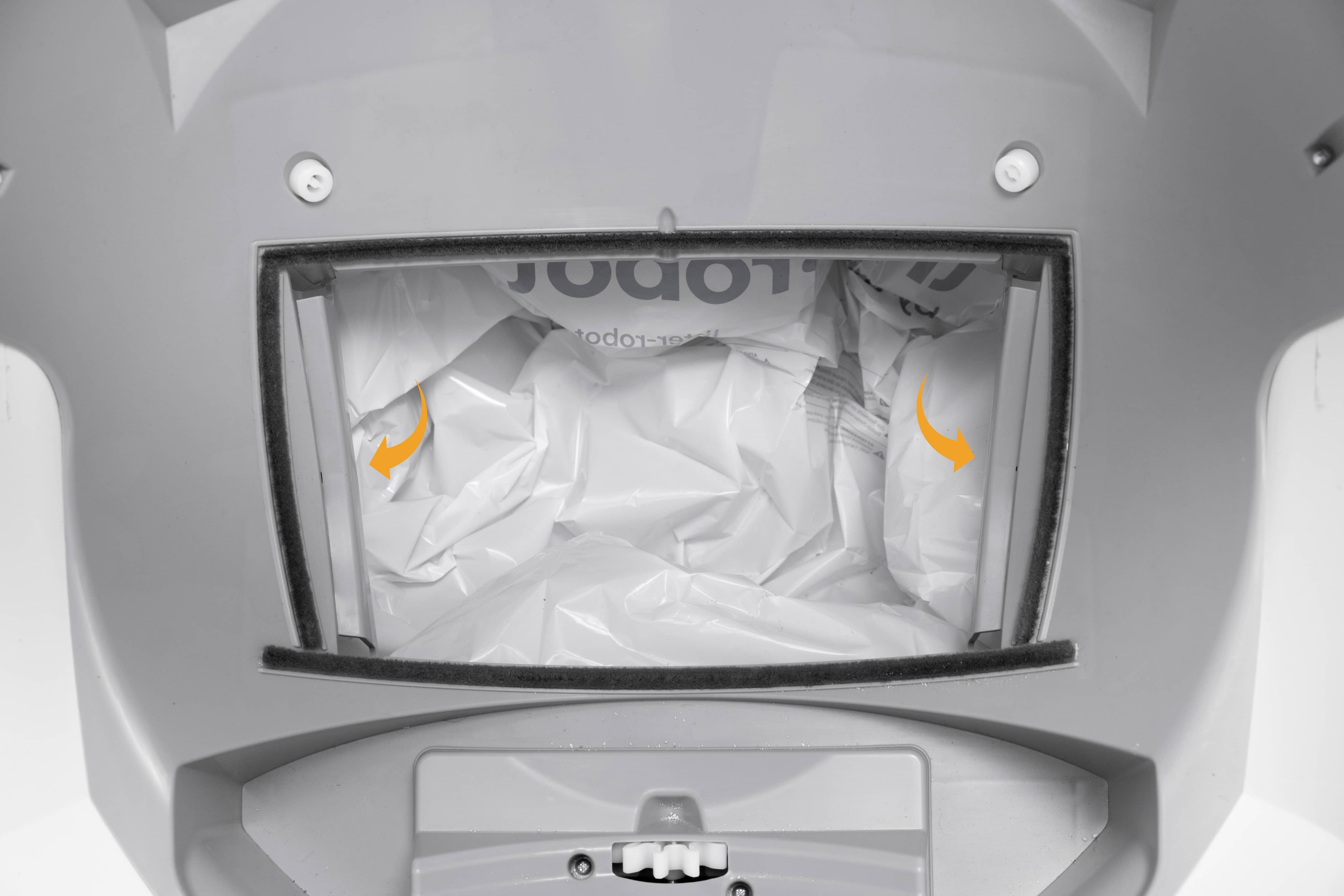 Pinch sensors on either side of waste port