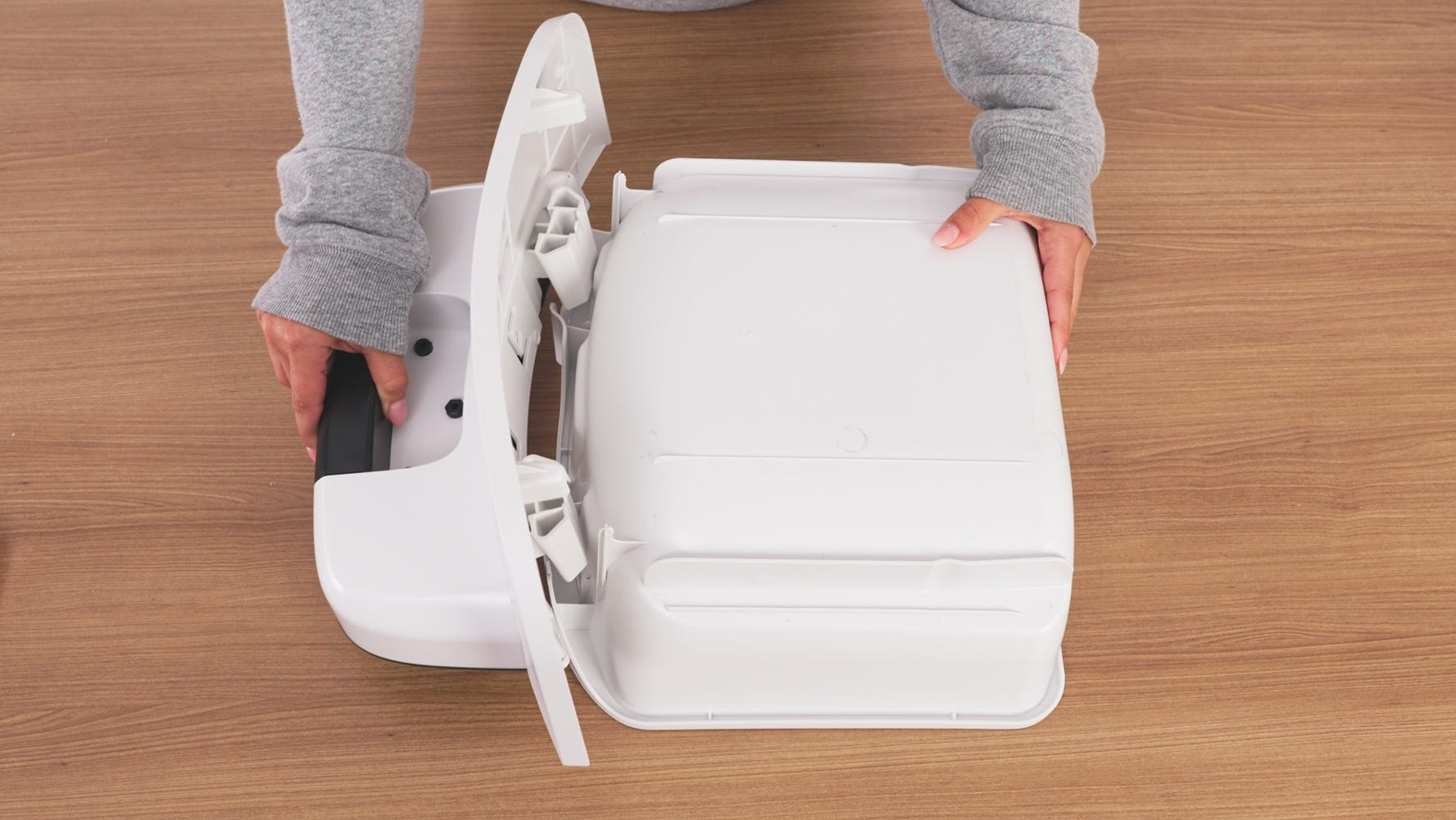 Assembling the waste drawer for the Litter-Robot 5