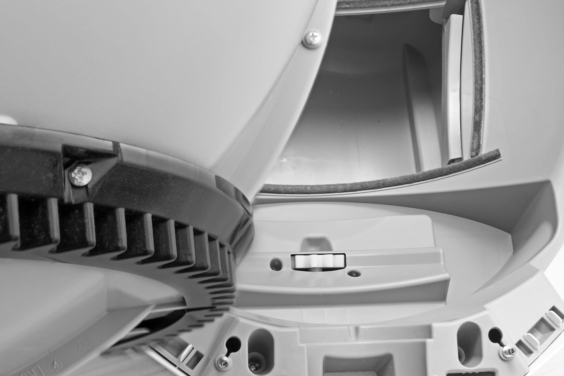 Gear track alignment