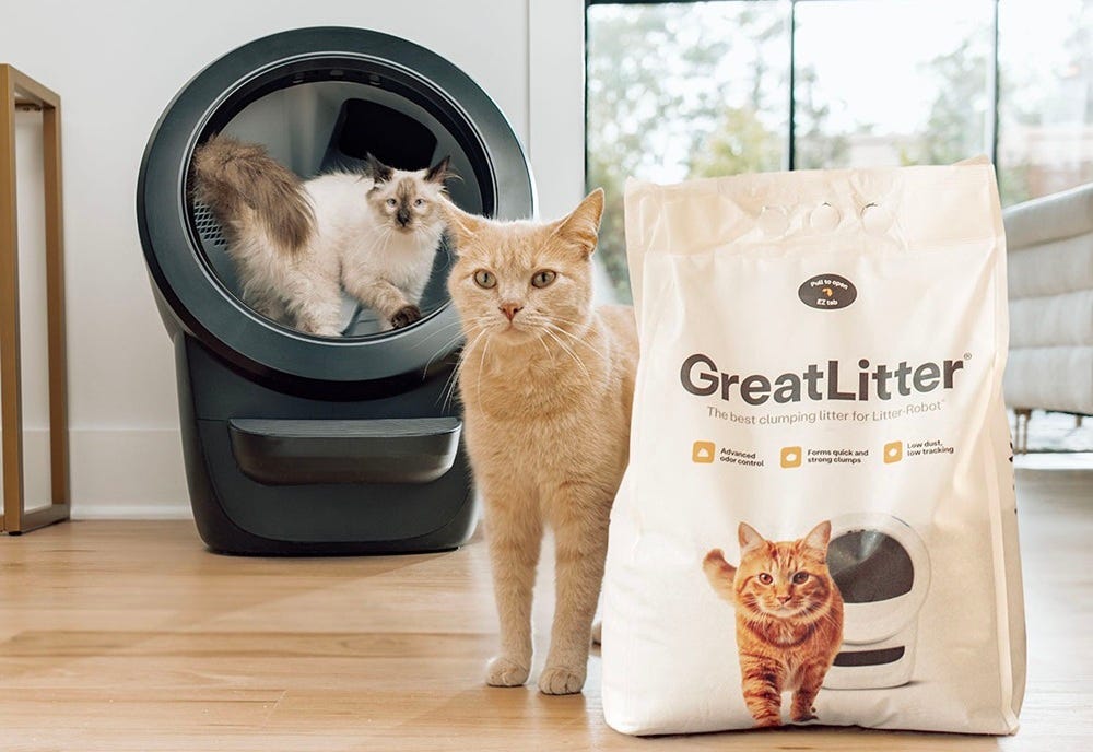 Bag of cat litter with beige cat
